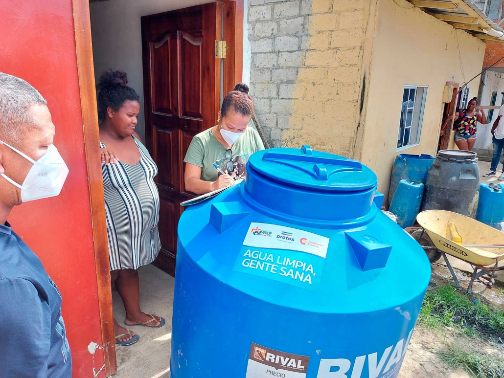 Ecuador Esmeraldas Emergency Covid distribution of tanks